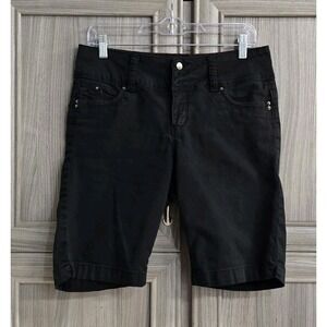 Royalty For Me - Wanna Betta Butt - Bermuda  Shorts White Size 8